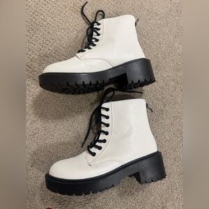 Women's White Lace-Up Ankle Boots